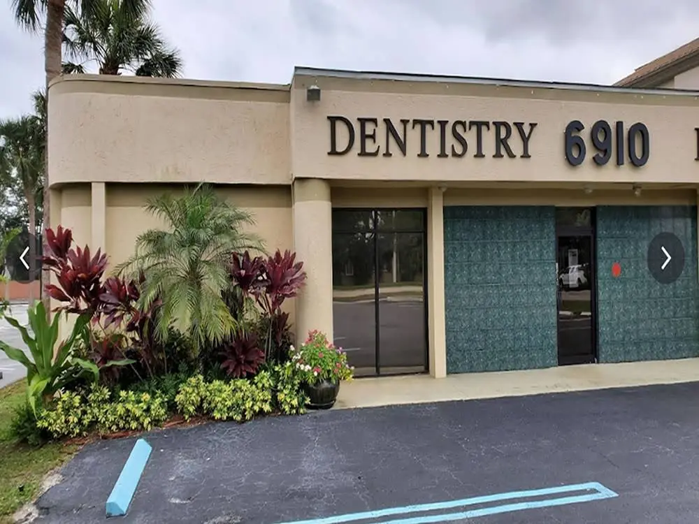 Ledis Dental: Evan H. Ledis, D.D.S., P.A. - Professional dental clinic exterior with modern facilities