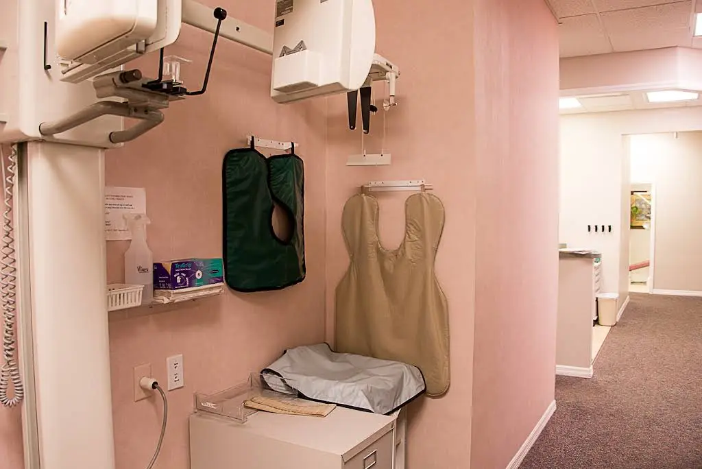 Regency Dental of Stuart - Professional dental clinic exterior with modern facilities