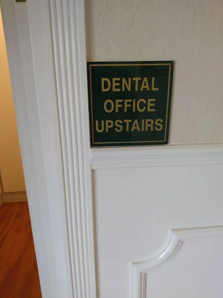 Riverview Cosmetic & Implant Dentistry