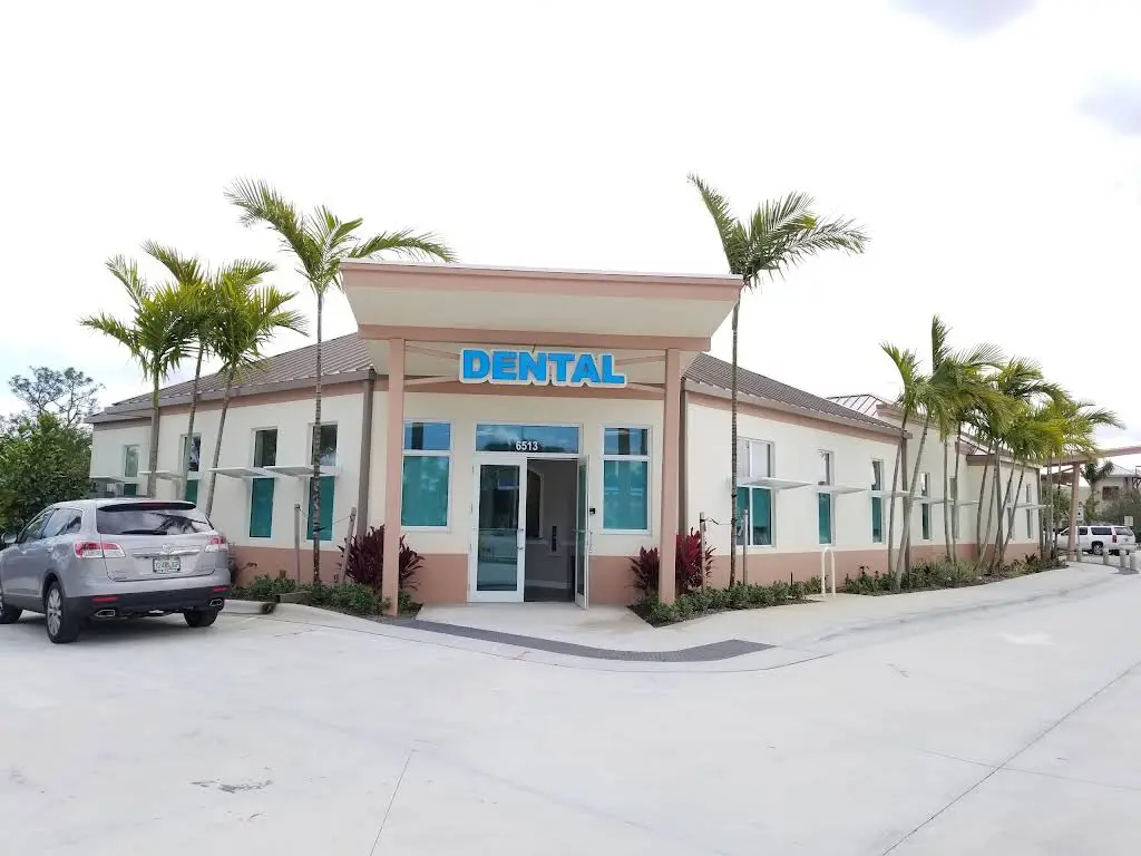 Riverwalk Dental Group Stuart - Professional dental clinic exterior with modern facilities