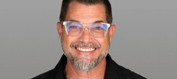 Stuart Smiles