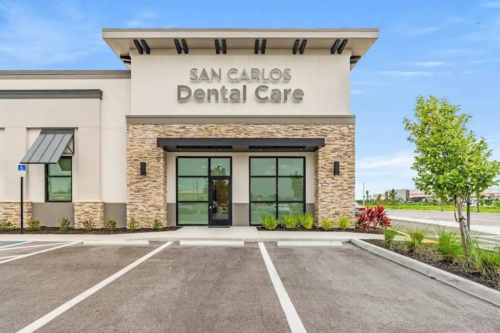 San Carlos Dental Care - Professional dental clinic exterior with modern facilities