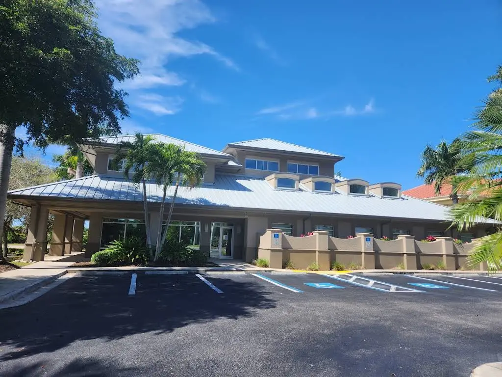 Sage Dental of Fort Myers - Professional dental clinic exterior with modern facilities
