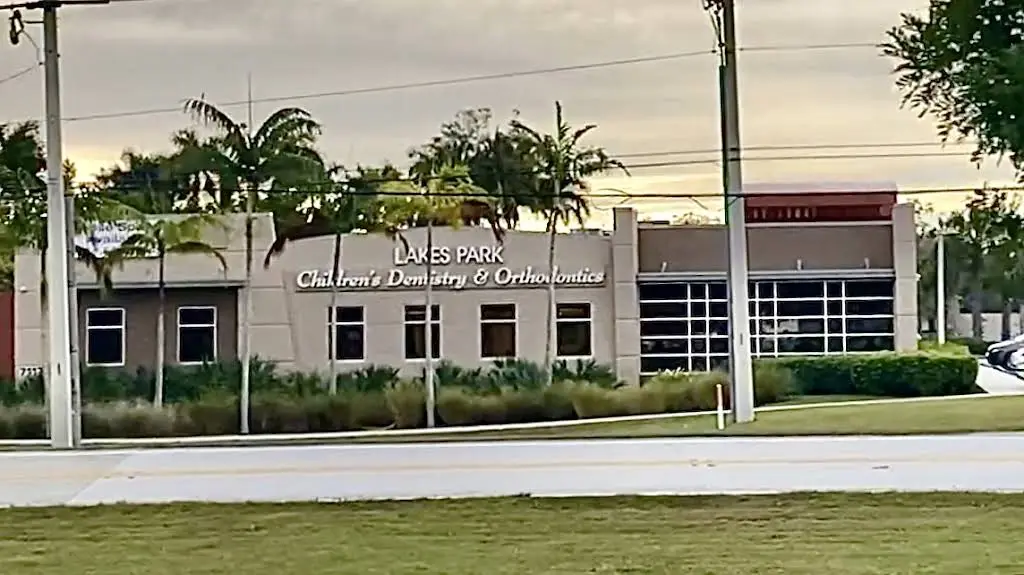 Lakes Park Children's Dentistry & Orthodontics