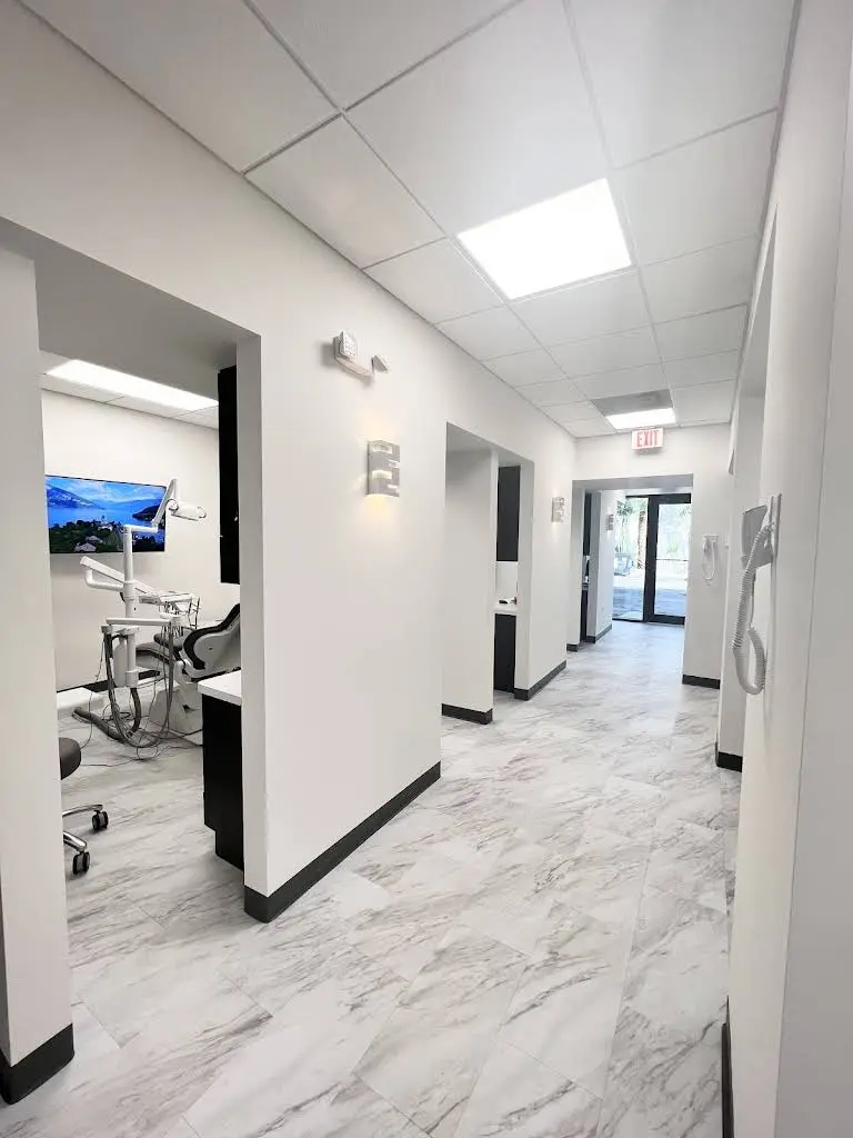 Bellagio Dental Implant Center