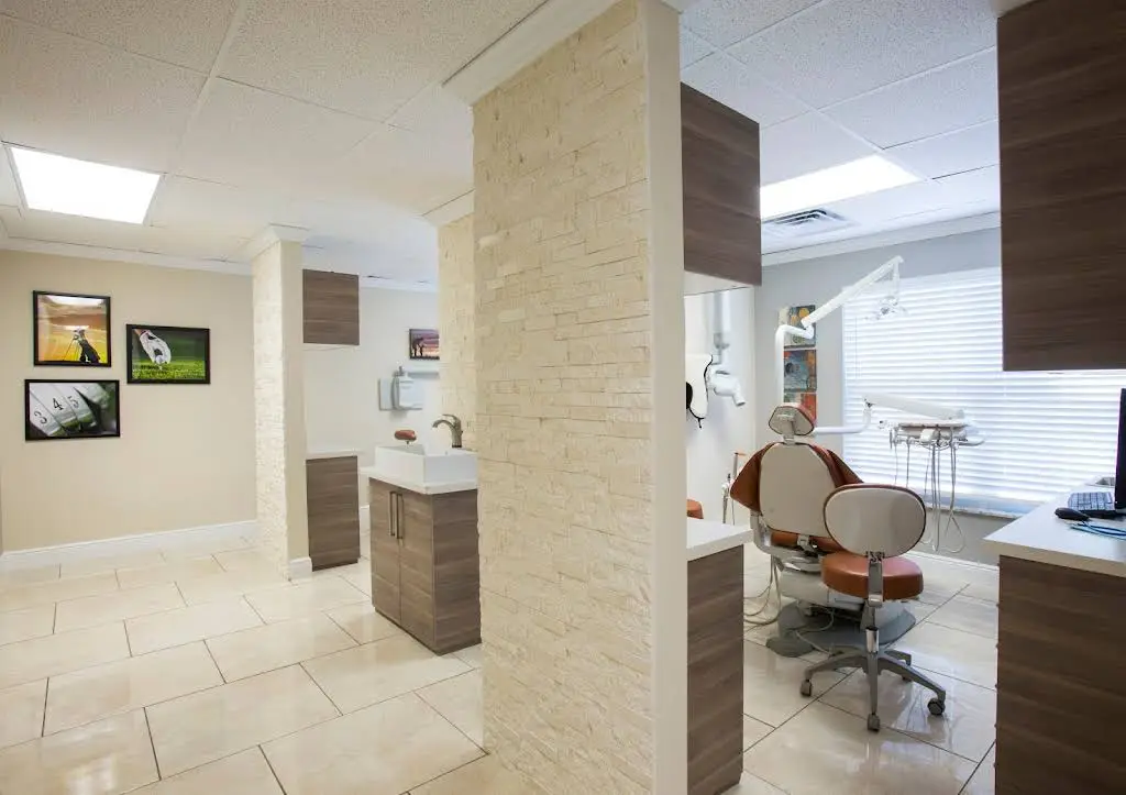 CocoDental - Professional dental clinic exterior with modern facilities
