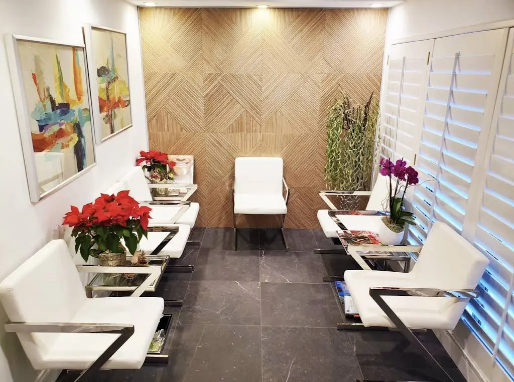 Dr. Damanjeet Singh - Professional dental clinic exterior with modern facilities