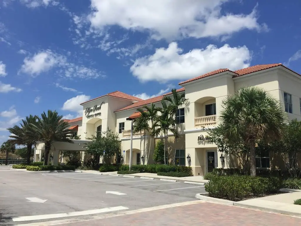 Dental Arts of Boynton Beach - Professional dental clinic exterior with modern facilities