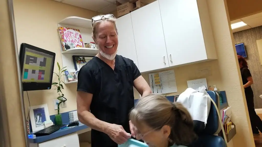 Riverbridge Dentistry - Professional dental clinic exterior with modern facilities