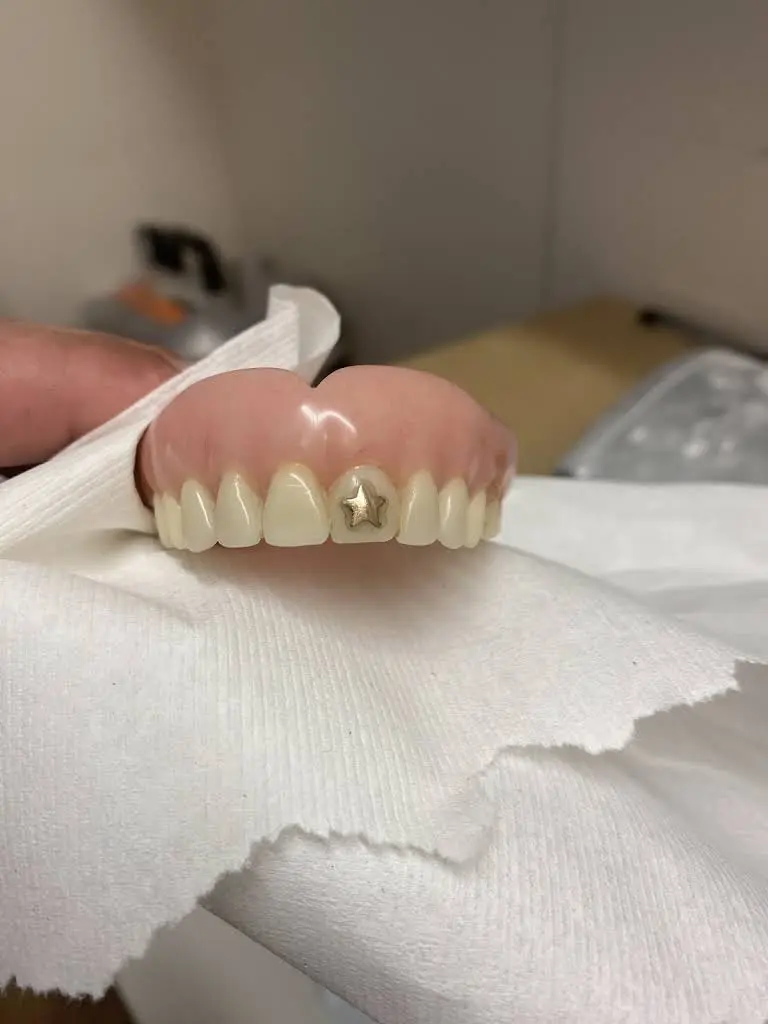 Emergency Denture Services