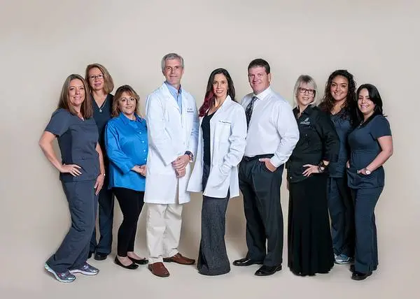 Caloosa Dental - Professional dental clinic exterior with modern facilities