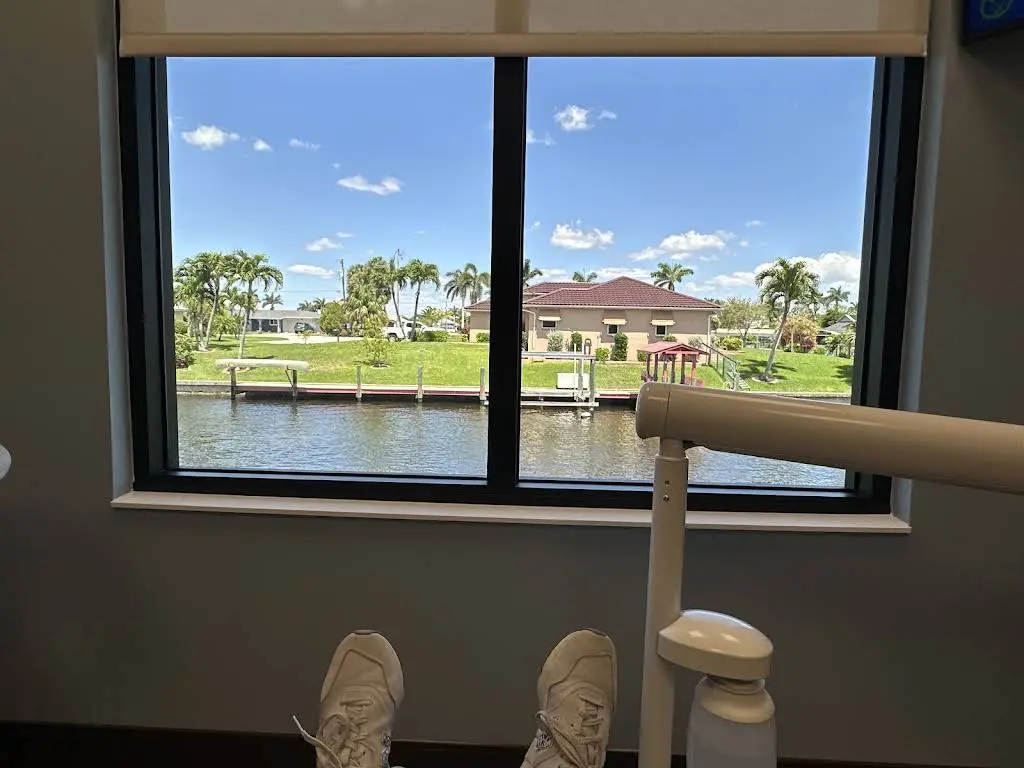 Kari Mann Dental Studio