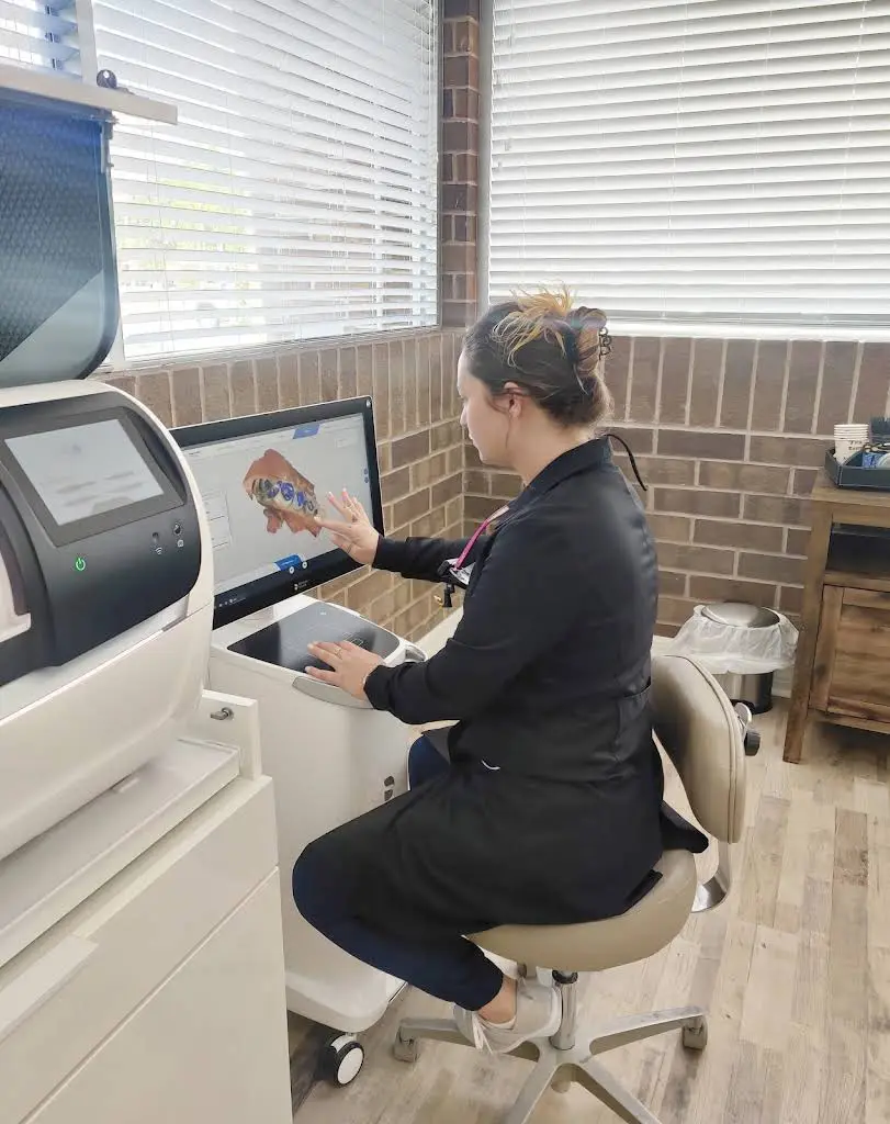 Kari Mann Dental Studio