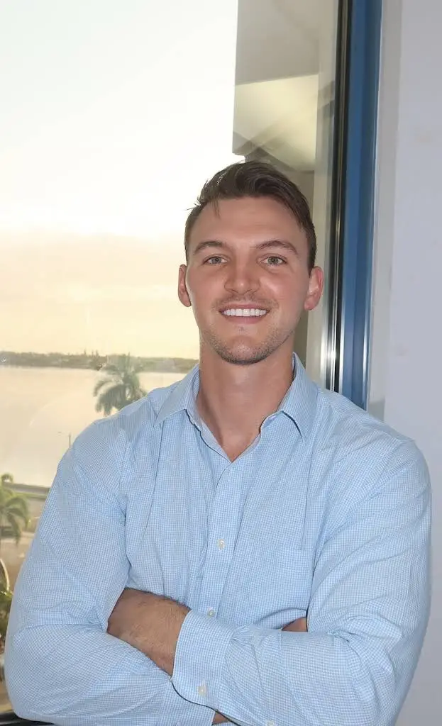 Palm Beach Oral & Maxillofacial Surgery - Chad M. Curtis, DDS - Professional dental clinic exterior with modern facilities