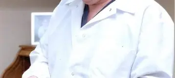 The Cosmetic Dentist