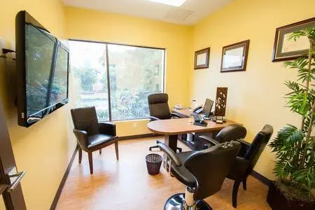 Kriger Orthodontics - Professional dental clinic exterior with modern facilities