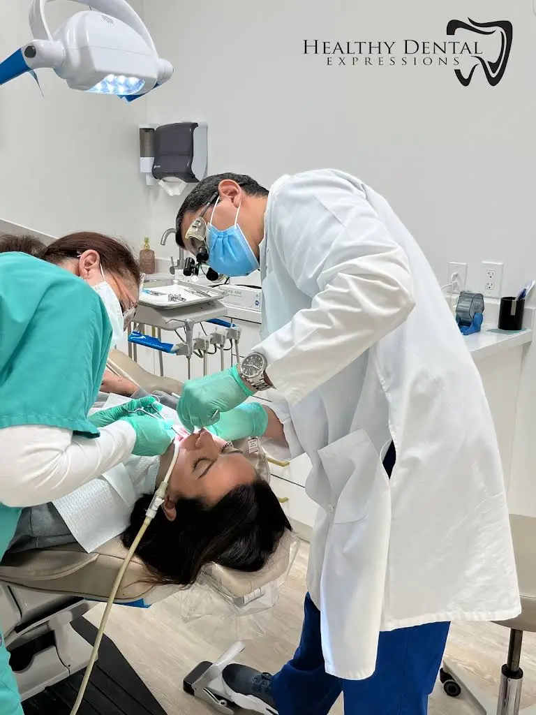 Healthy Dental Expressions