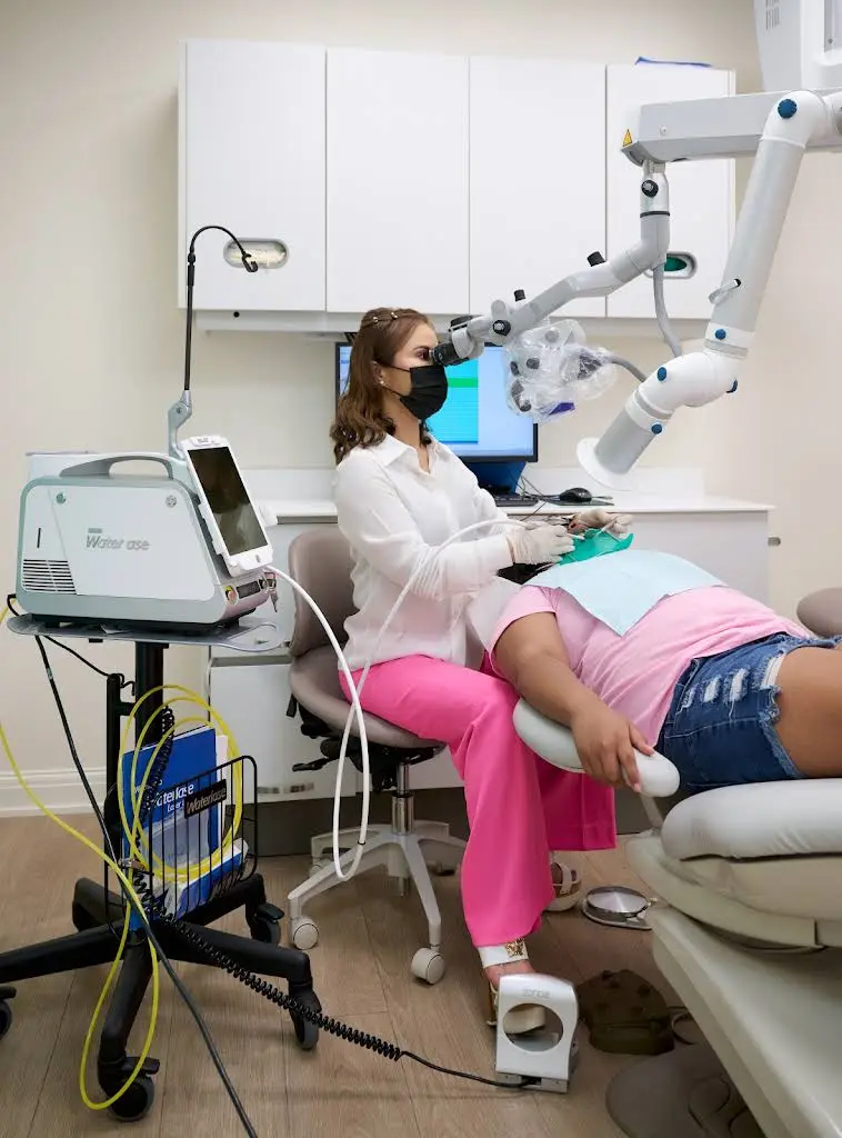 Laser Endodontics