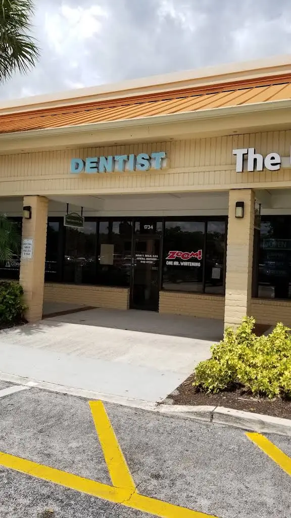 Rovel Dental by Dr. Ingrid R. Romero