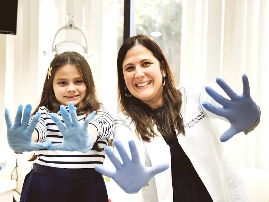 Pediatric & General Dentistry of Palm Beach, PA - Professional dental clinic exterior with modern facilities