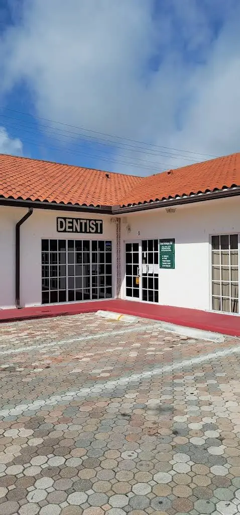 America Dentistry - Francy Arciniegas DMD