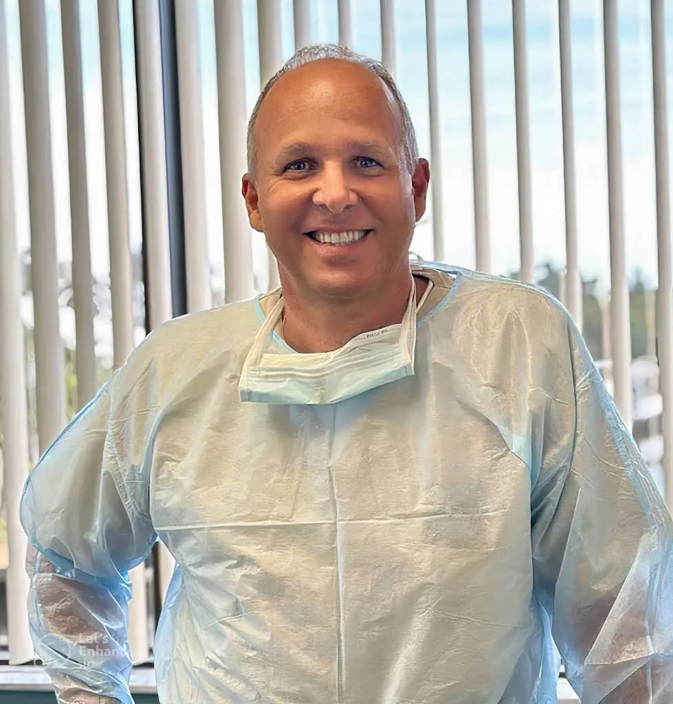 Valora Dental - Cape Coral, Florida - Professional dental clinic exterior with modern facilities