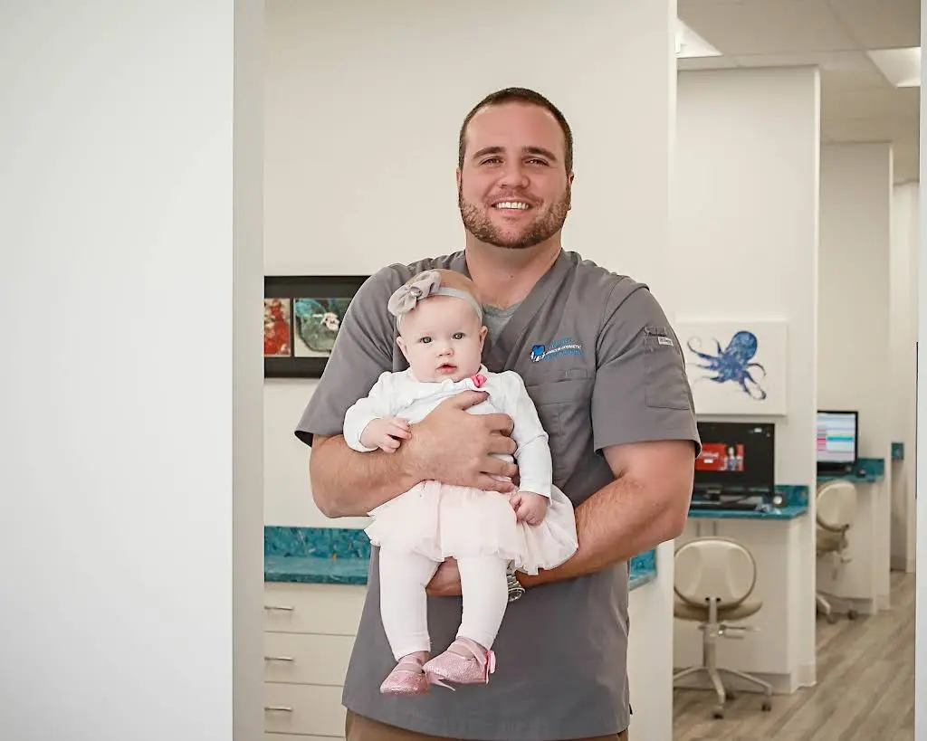 Reef Family & Cosmetic Dentistry