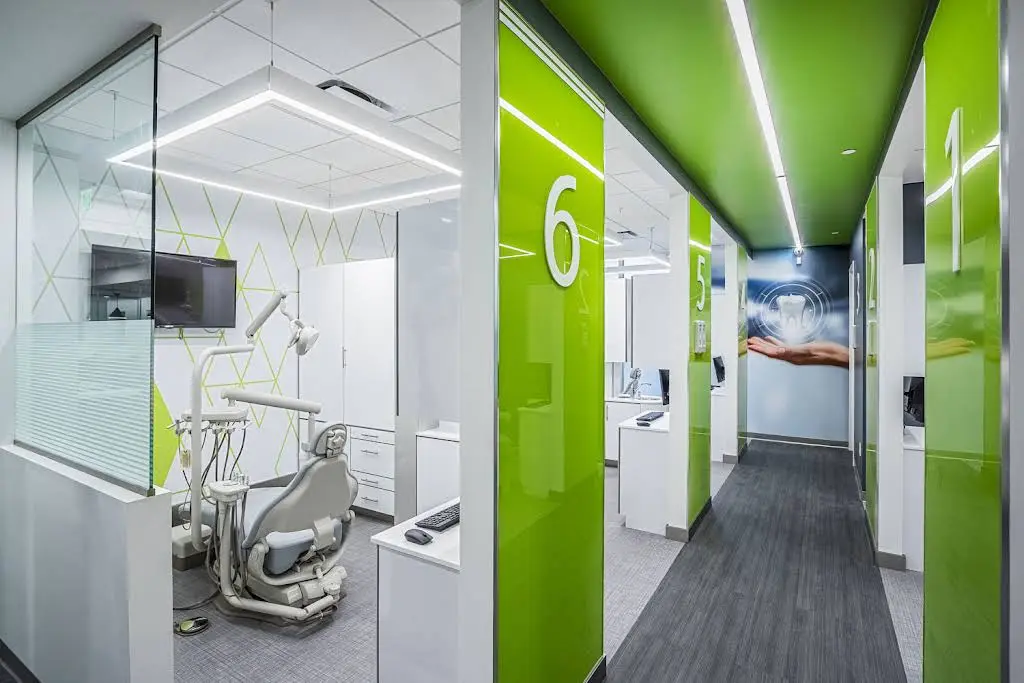 Delray Dental Group - Professional dental clinic exterior with modern facilities