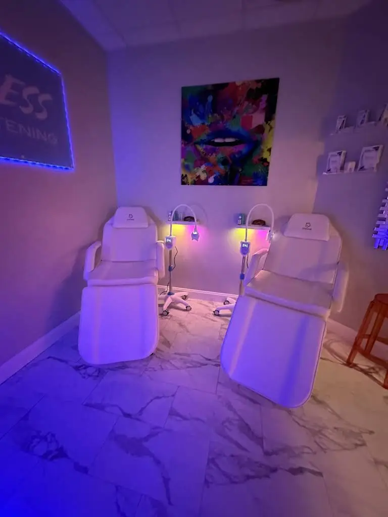 Flawless Teeth Whitening