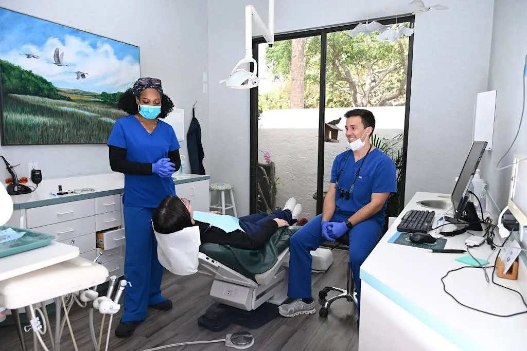 Lalane Dental