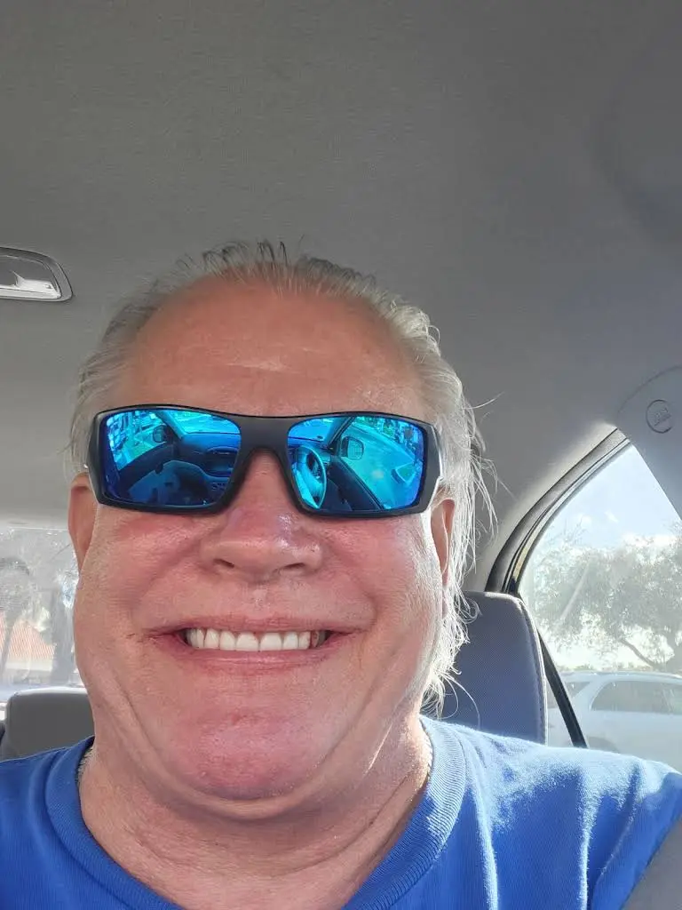 Affordable Dentures & Implants