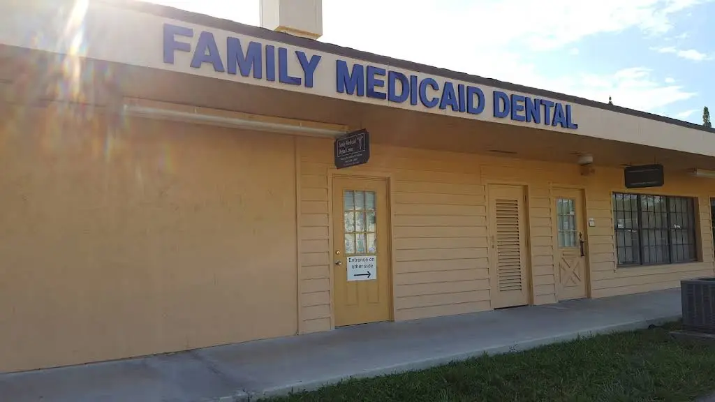 Family Medicaid Dental Center - Professional dental clinic exterior with modern facilities