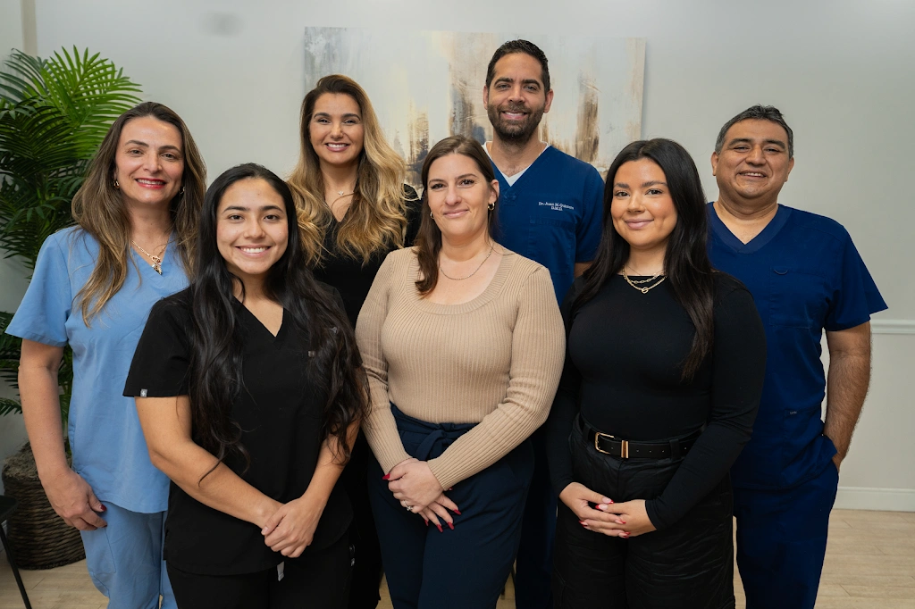 Boca Raton Modern Dentistry - Professional dental clinic exterior with modern facilities