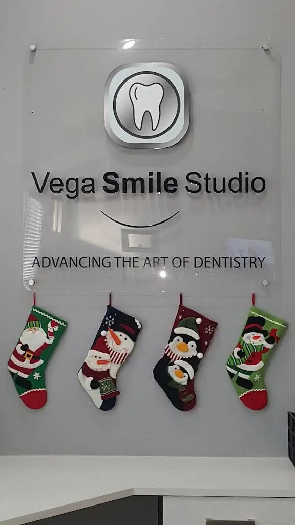Vega Smile Studio