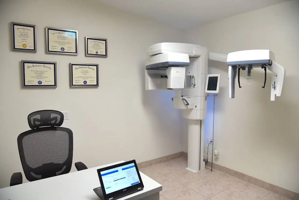 Wiernicki & Senyshyn Dentistry