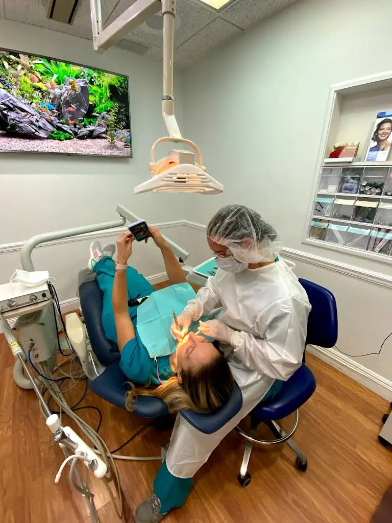 Aqua Dental Loft