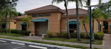 Robins Dental Associates