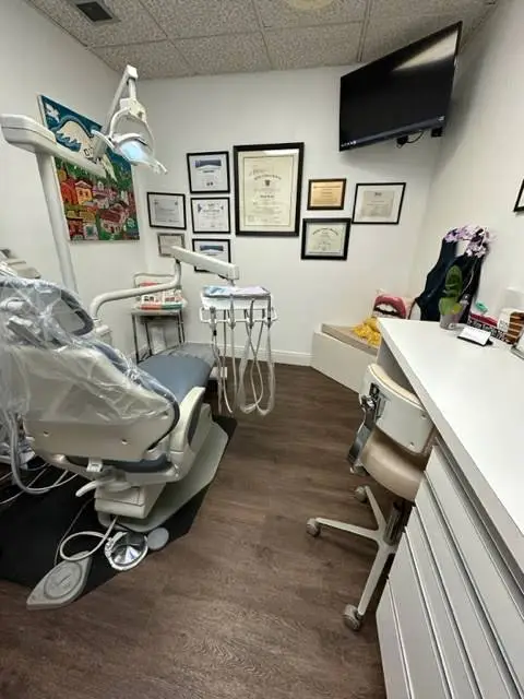 Blumenthal and Bartels Dentistry