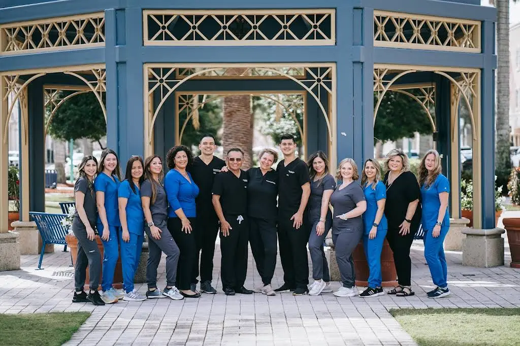 Coello Dentistry and Prosthodontics