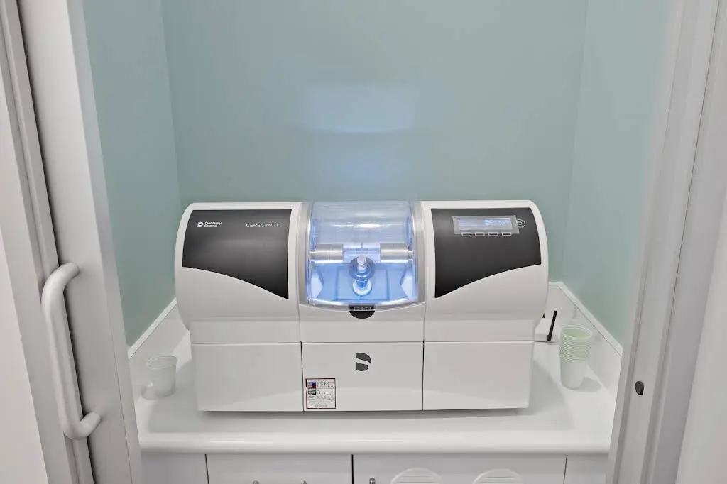 Deerfield Modern Dentistry