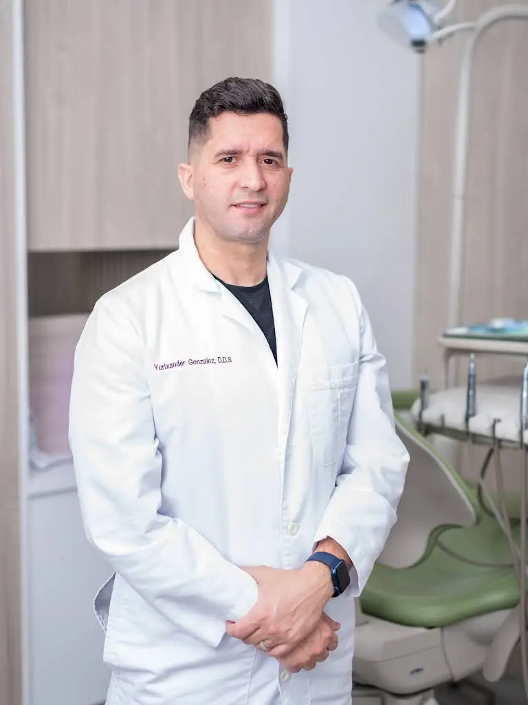 Dental Arts of Broward - Margate - Professional dental clinic exterior with modern facilities
