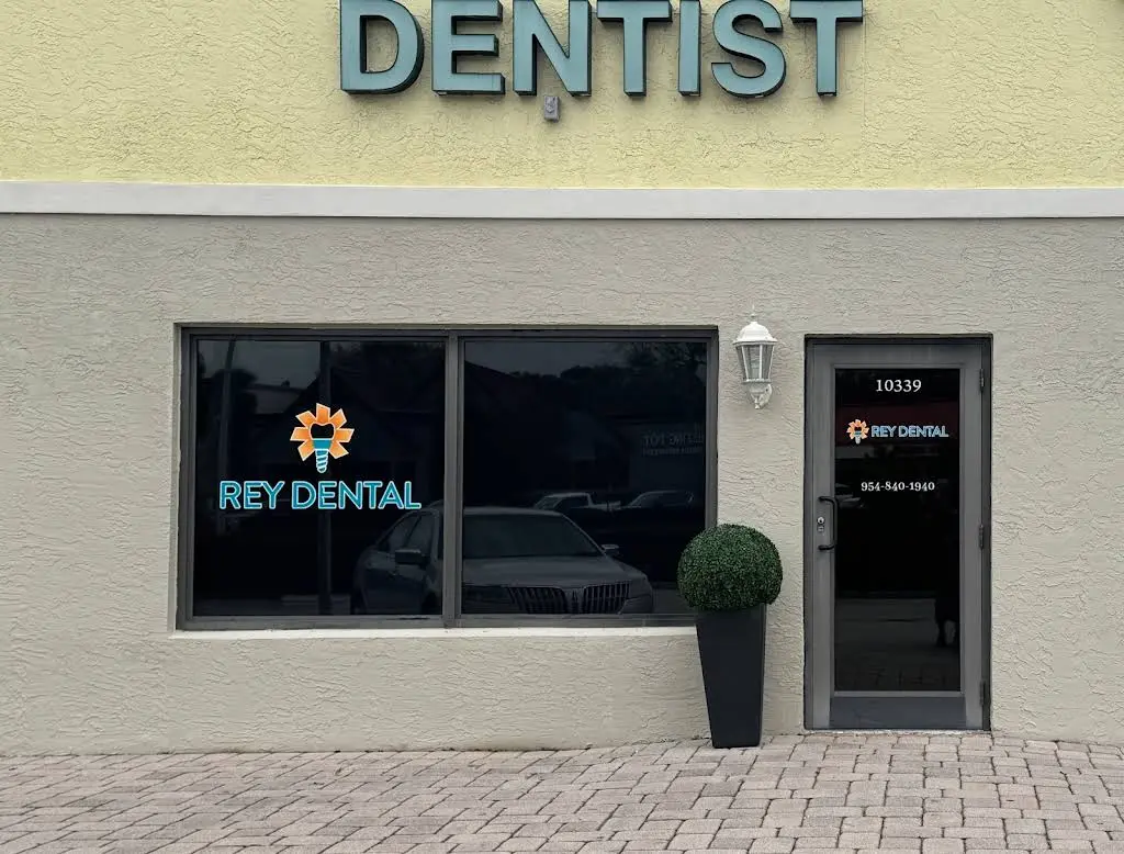 Rey Dental