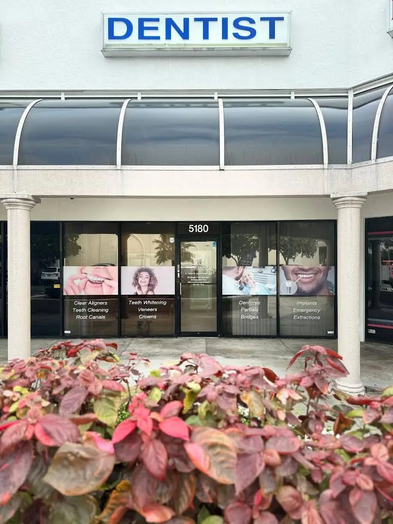 Family Dental Arts of Florida - Professional dental clinic exterior with modern facilities