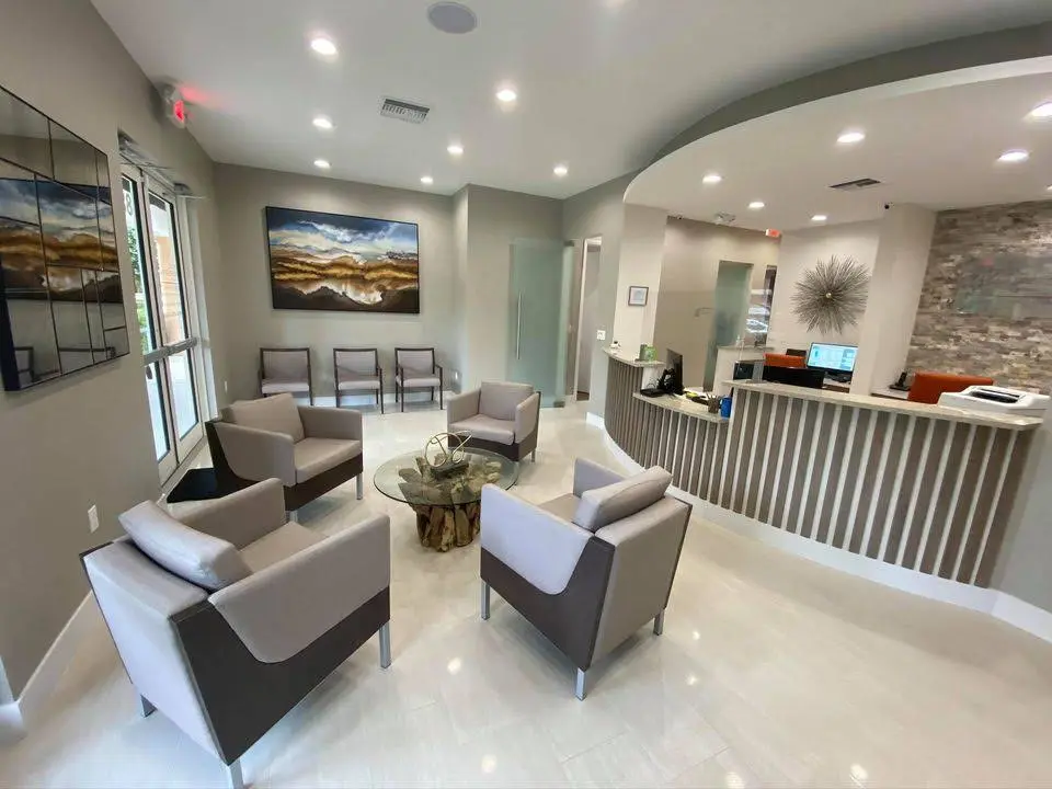 Dental Professionals of Coral Springs - Professional dental clinic exterior with modern facilities