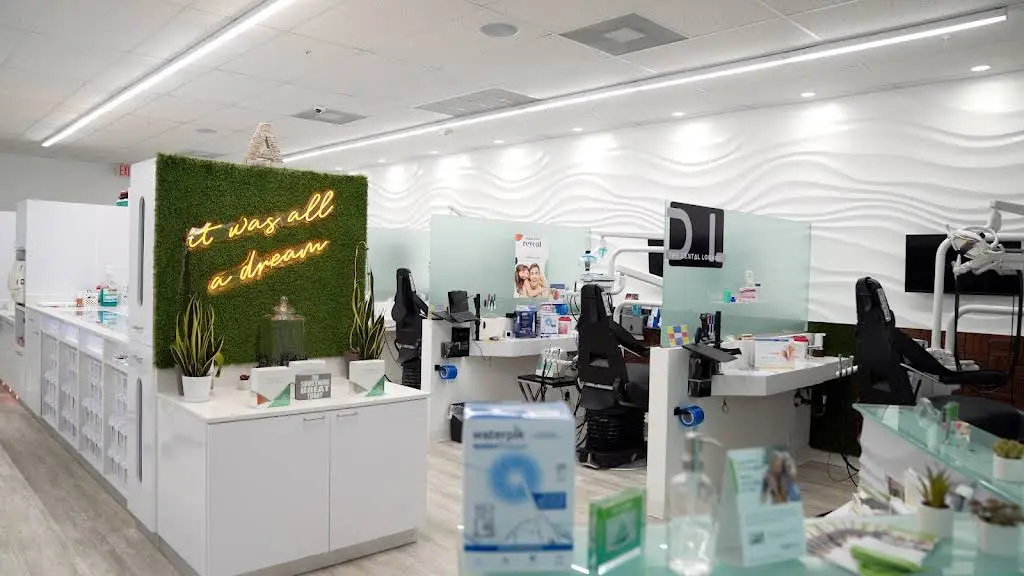 The Dental Lounge Implant & Laser Specialist