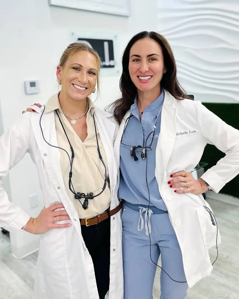 The Dental Lounge Implant & Laser Specialist