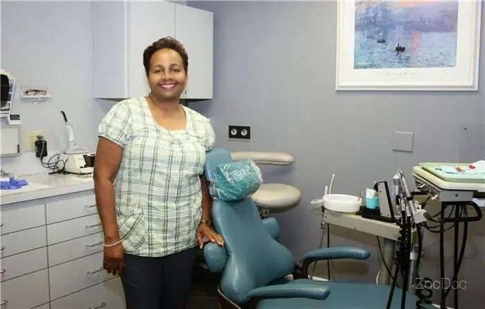 Berger Dental - Professional dental clinic exterior with modern facilities