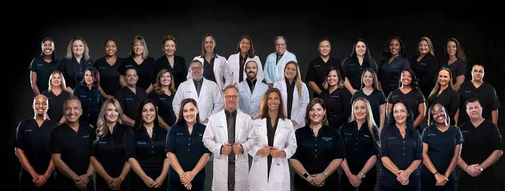 Friedman Dental Group - Professional dental clinic exterior with modern facilities