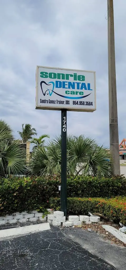 Sonrie Dental Care