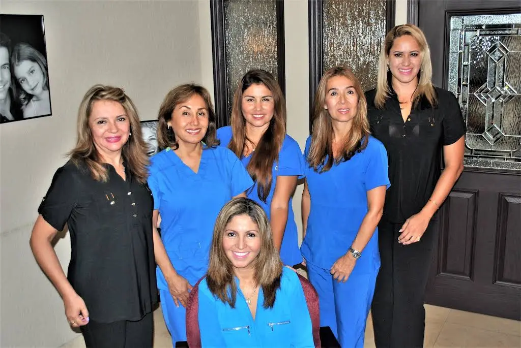 Sonrie Dental Care